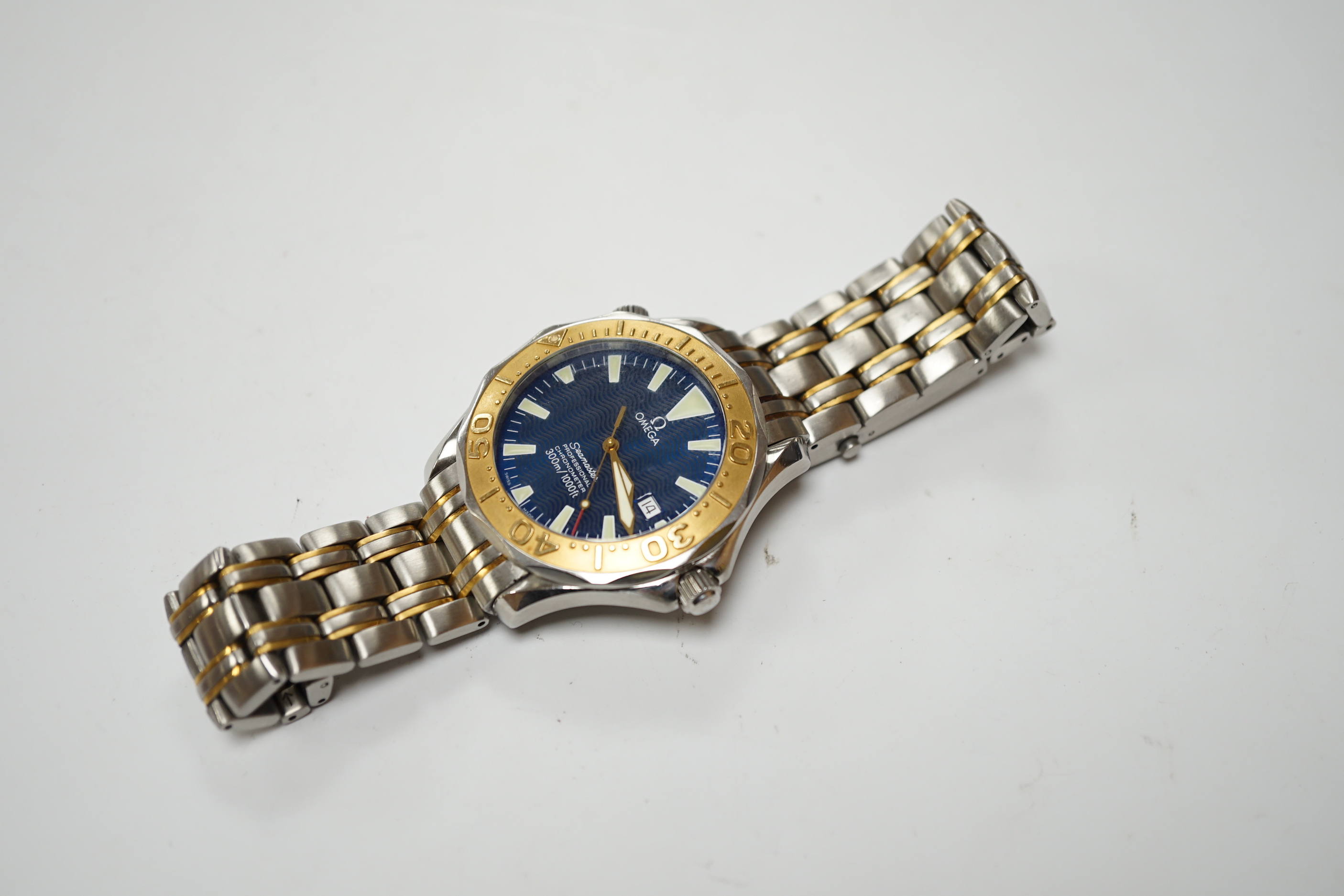 A gentleman's 2006 stainless steel Omega Seamaster Professional Chronometer wrist watch, on stainless steel Omega bracelet, case diameter 42mm, with box, no papers.